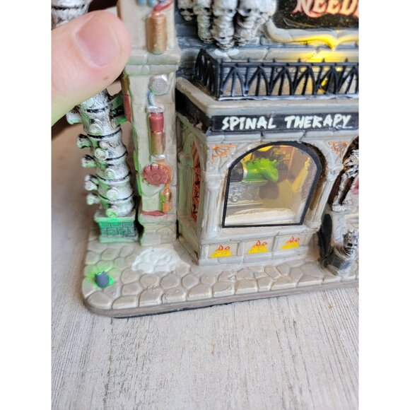 Lemax Doctor Pins & Needles AS IS spooky town Halloween Village accessory - Picture 12 of 15